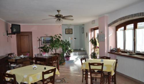 Agriturismo Ai Piacentini Santo Stefano Belbo Εξωτερικό φωτογραφία